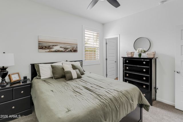 13458 W HACKAMORE Drive, Peoria, AZ 85383