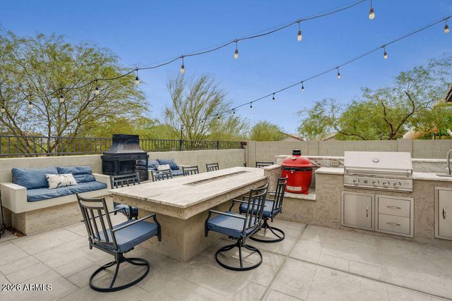 13458 W HACKAMORE Drive, Peoria, AZ 85383