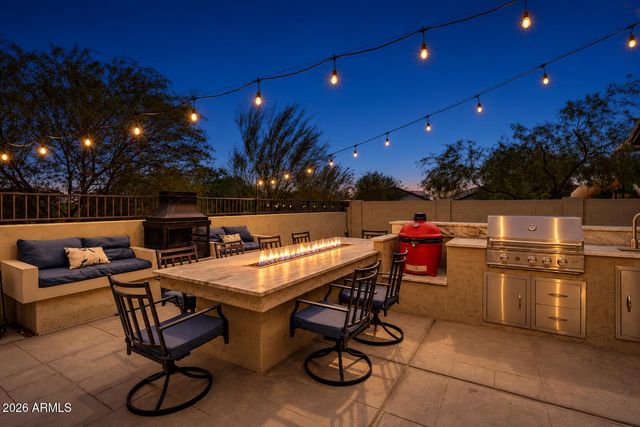 13458 W HACKAMORE Drive, Peoria, AZ 85383