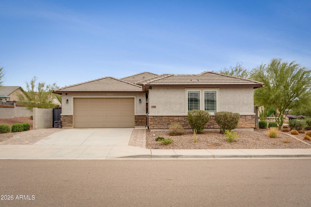 13458 W HACKAMORE Drive, Peoria, AZ 85383 — exterior