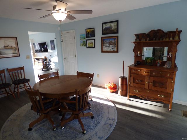 845 Makenna Circle, Frankfort, IN 46041