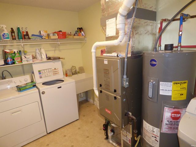 845 Makenna Circle, Frankfort, IN 46041