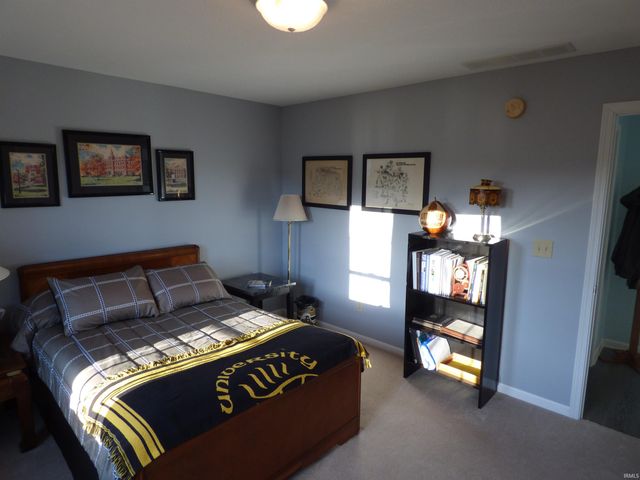 845 Makenna Circle, Frankfort, IN 46041