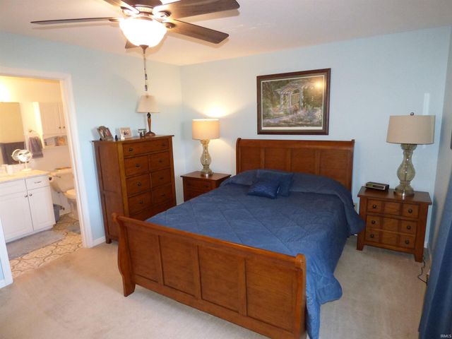 845 Makenna Circle, Frankfort, IN 46041