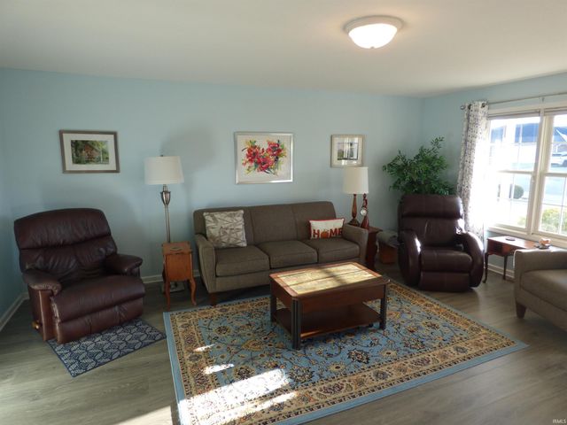 845 Makenna Circle, Frankfort, IN 46041