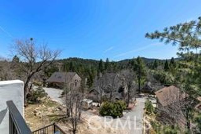 26665 Modoc Lane, Lake Arrowhead, CA 92352