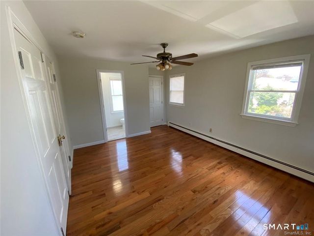 135 Ridgeley Avenue, Fairfield, CT 06825