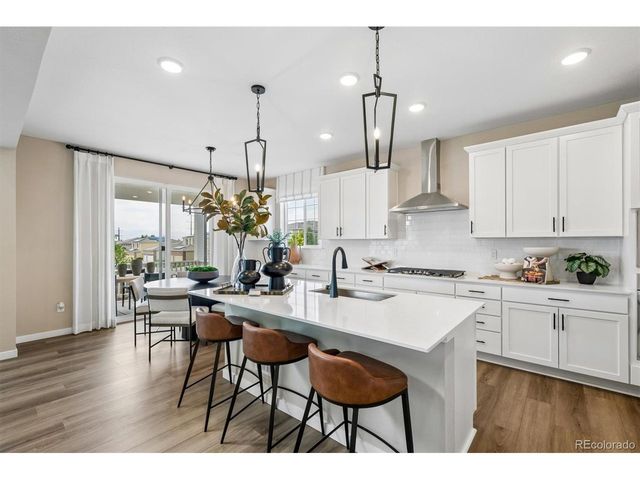 9113 Ironwood St, Highlands Ranch, CO 80129