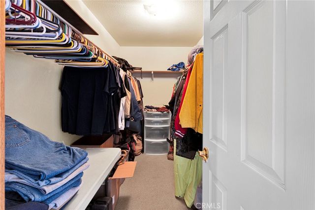 11062 Hollister Road, Oak Hills, CA 92344