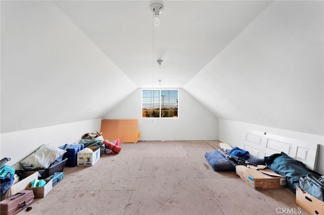 11062 Hollister Road, Oak Hills, CA 92344