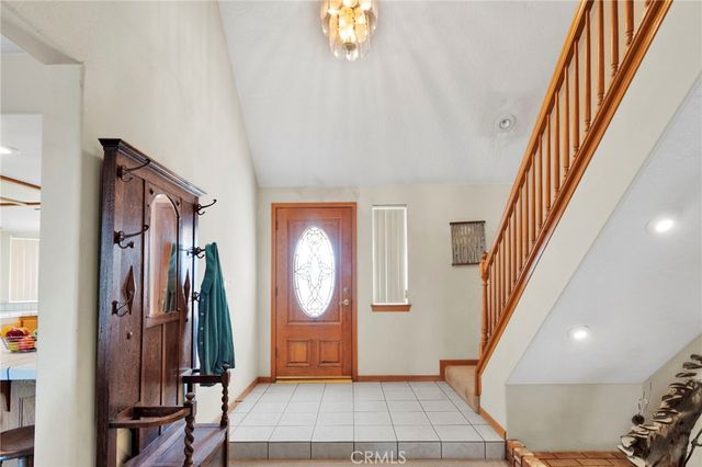 11062 Hollister Road, Oak Hills, CA 92344