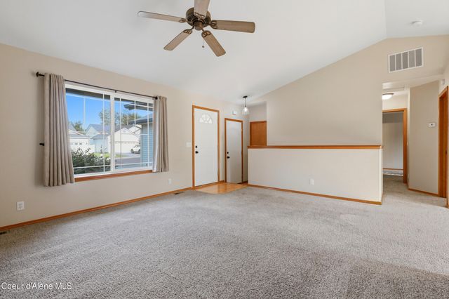 842 N Doryport Ct, Post Falls, ID 83854