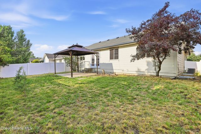842 N Doryport Ct, Post Falls, ID 83854