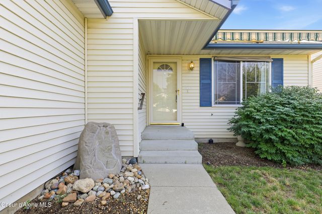 842 N Doryport Ct, Post Falls, ID 83854