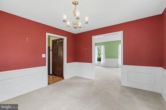 1121 GREEN TREE RD, Harrisburg, PA 17112
