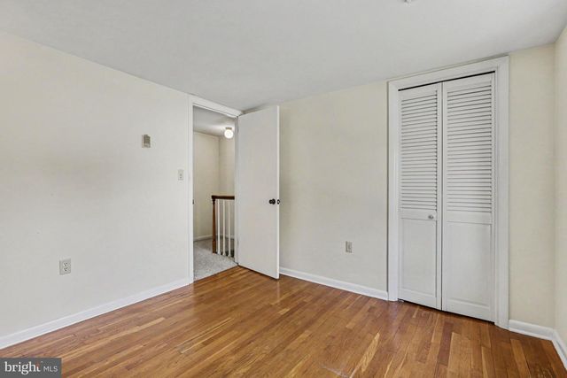 1121 GREEN TREE RD, Harrisburg, PA 17112