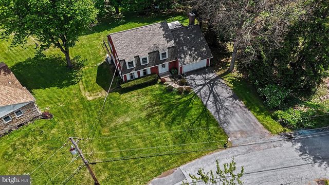 1121 GREEN TREE RD, Harrisburg, PA 17112