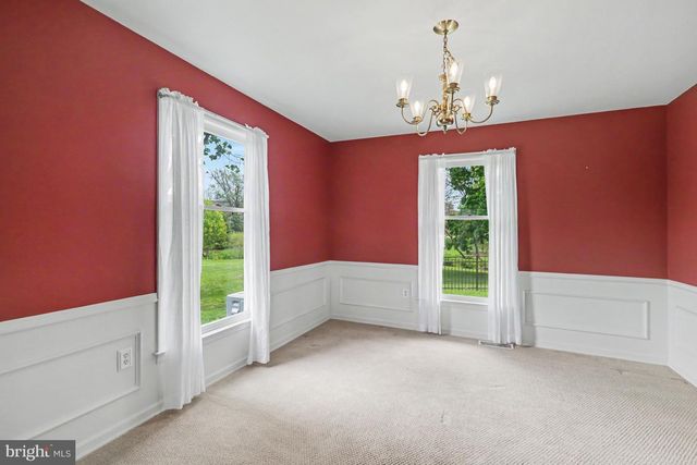 1121 GREEN TREE RD, Harrisburg, PA 17112