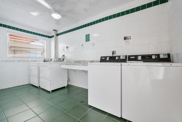 13100 SW 92nd Ave A-PH11, Miami, FL 33176