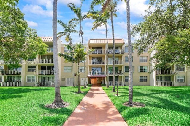 13100 SW 92nd Ave A-PH11, Miami, FL 33176