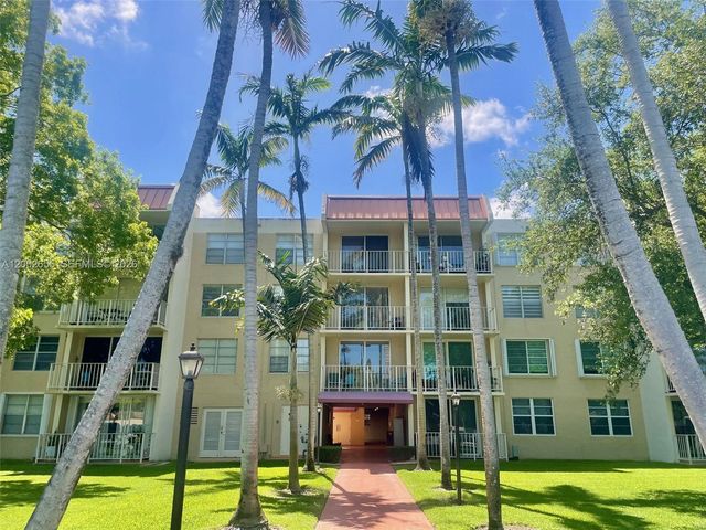 13100 SW 92nd Ave A-PH11, Miami, FL 33176