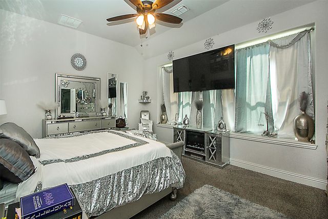 1097 Raptor Road, Alvarado, TX 76009