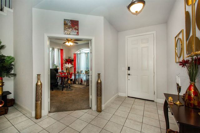 1097 Raptor Road, Alvarado, TX 76009