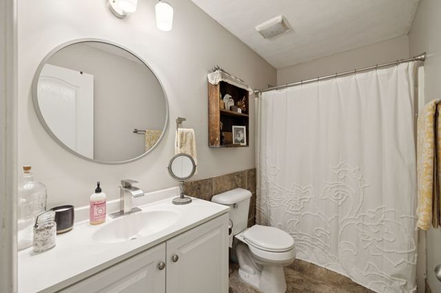 4705 Wildberry Ln, Chapel Hill, TN 37034