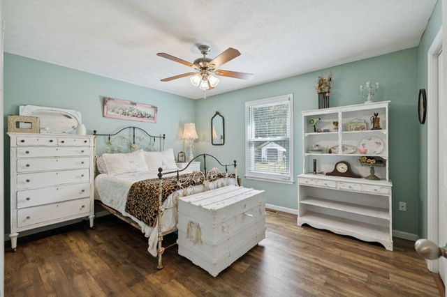 4705 Wildberry Ln, Chapel Hill, TN 37034