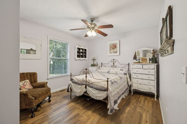 4705 Wildberry Ln, Chapel Hill, TN 37034