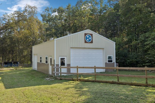 4705 Wildberry Ln, Chapel Hill, TN 37034