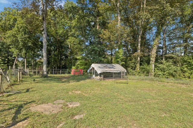 4705 Wildberry Ln, Chapel Hill, TN 37034