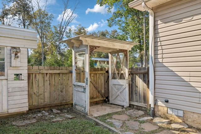 4705 Wildberry Ln, Chapel Hill, TN 37034