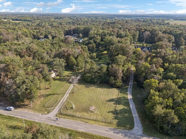 4705 Wildberry Ln, Chapel Hill, TN 37034