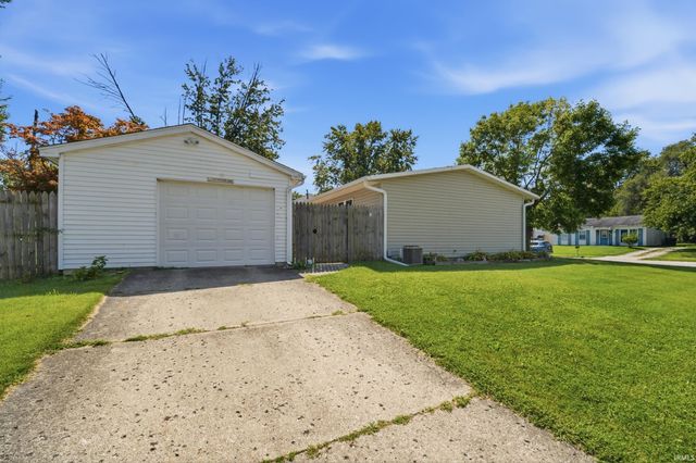 1013 Beaumont Drive, Lafayette, IN 47905