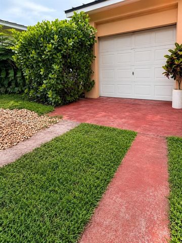 117 NE 115th St 1, Miami, FL 33161