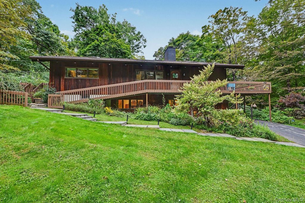 380 Long Ridge Road, Pound Ridge, NY 10576 — exterior