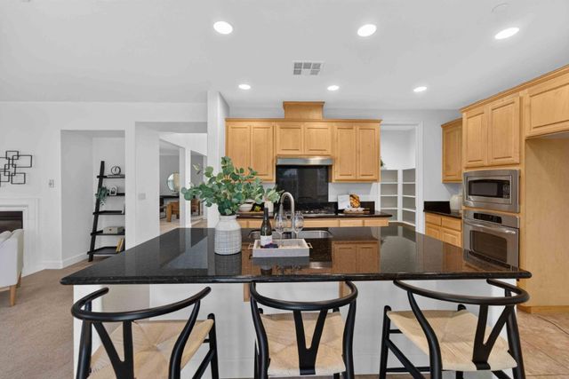 1370 Sunrise Drive, Gilroy, CA 95020