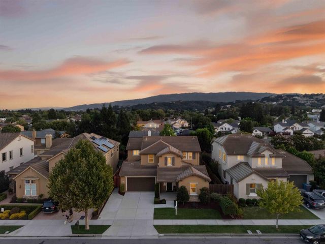 1370 Sunrise Drive, Gilroy, CA 95020