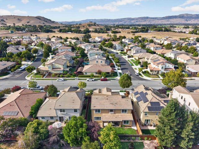 1370 Sunrise Drive, Gilroy, CA 95020