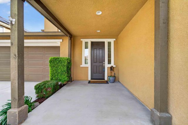 1370 Sunrise Drive, Gilroy, CA 95020