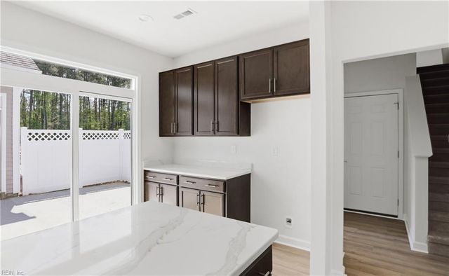 1301 Regal Rd Unit A, Suffolk, VA 23434