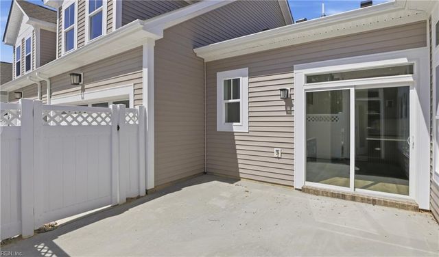 1301 Regal Rd Unit A, Suffolk, VA 23434