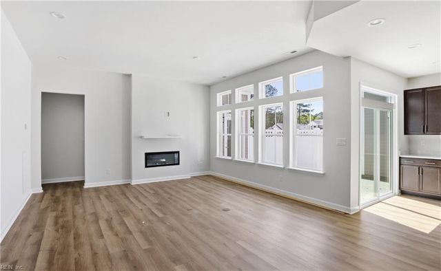 1301 Regal Rd Unit A, Suffolk, VA 23434