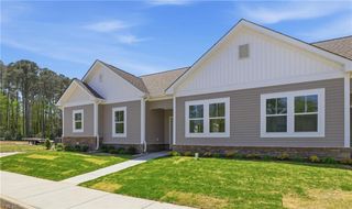 1301 Regal Rd Unit A, Suffolk, VA 23434