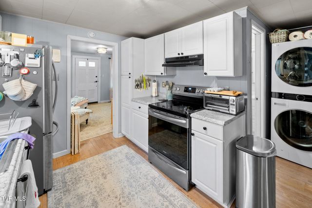 255 Southwest Stone Mill Road, Abingdon, VA 24210