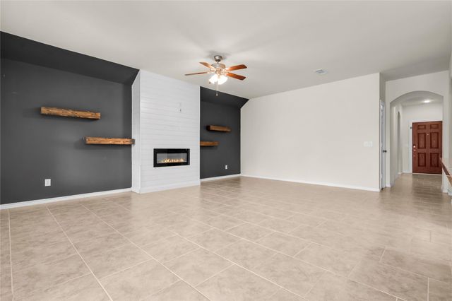2327 Cherrington Woods Lane, Richmond, TX 77469
