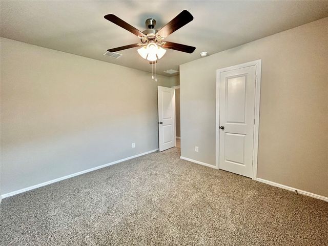 16432 Severn Lane, Justin, TX 76247