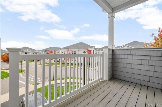 240 Fall Court, Elwood, NY 11731