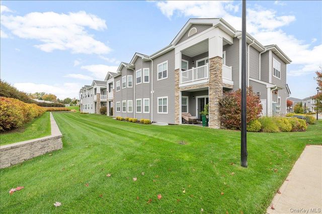 240 Fall Court, Elwood, NY 11731